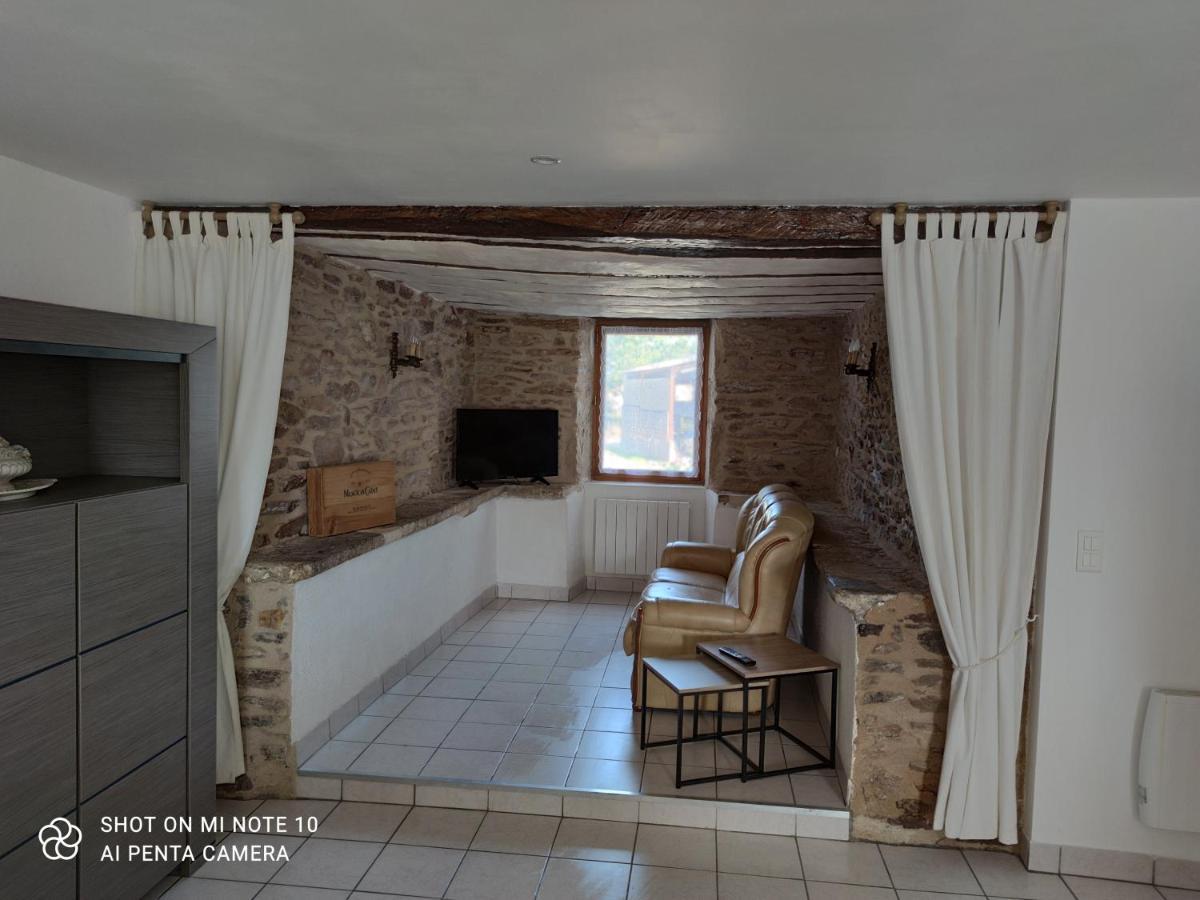 Les Gites De La Bouldoire Le Marronnier Rignac  Zewnętrze zdjęcie